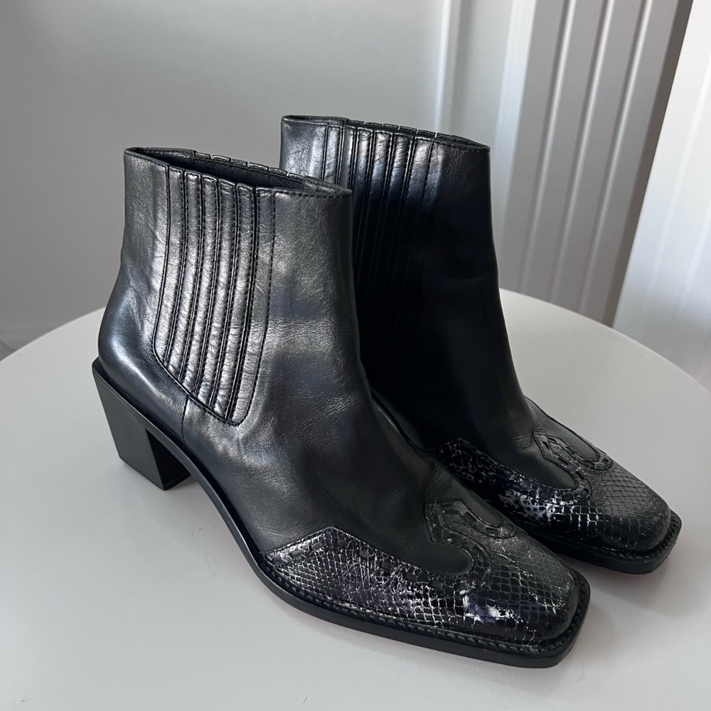 CEM western black Womens booties size 8.5